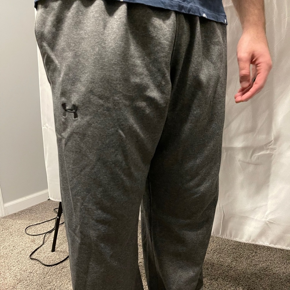 Men’s sweats